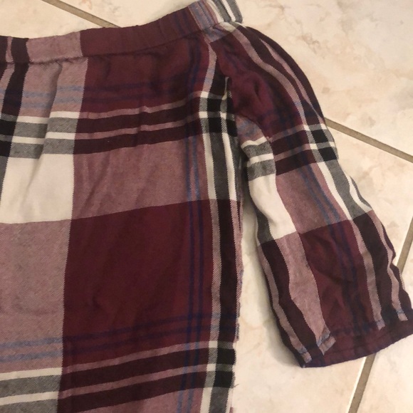 Cute top - Picture 5 of 7